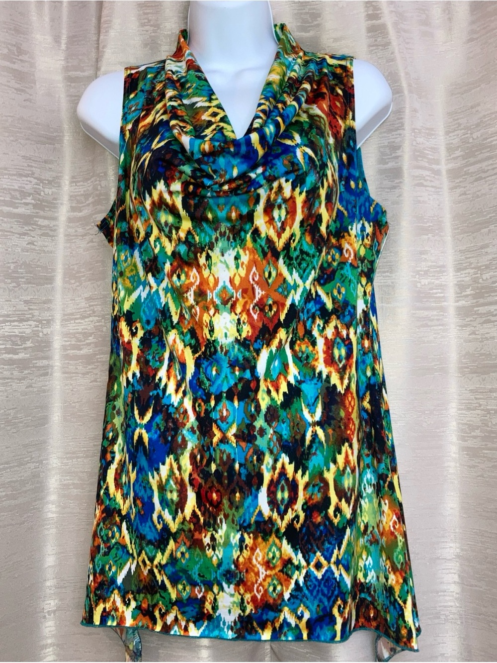 American City Wear Multicolor Green Orange Yellow Blue Printed Top Medium
